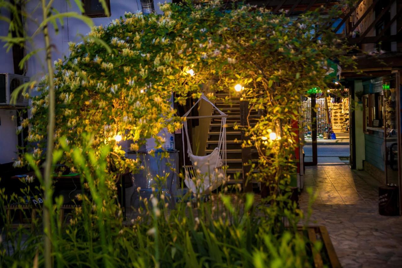 Bazart Vama Veche Hostel Екстериор снимка