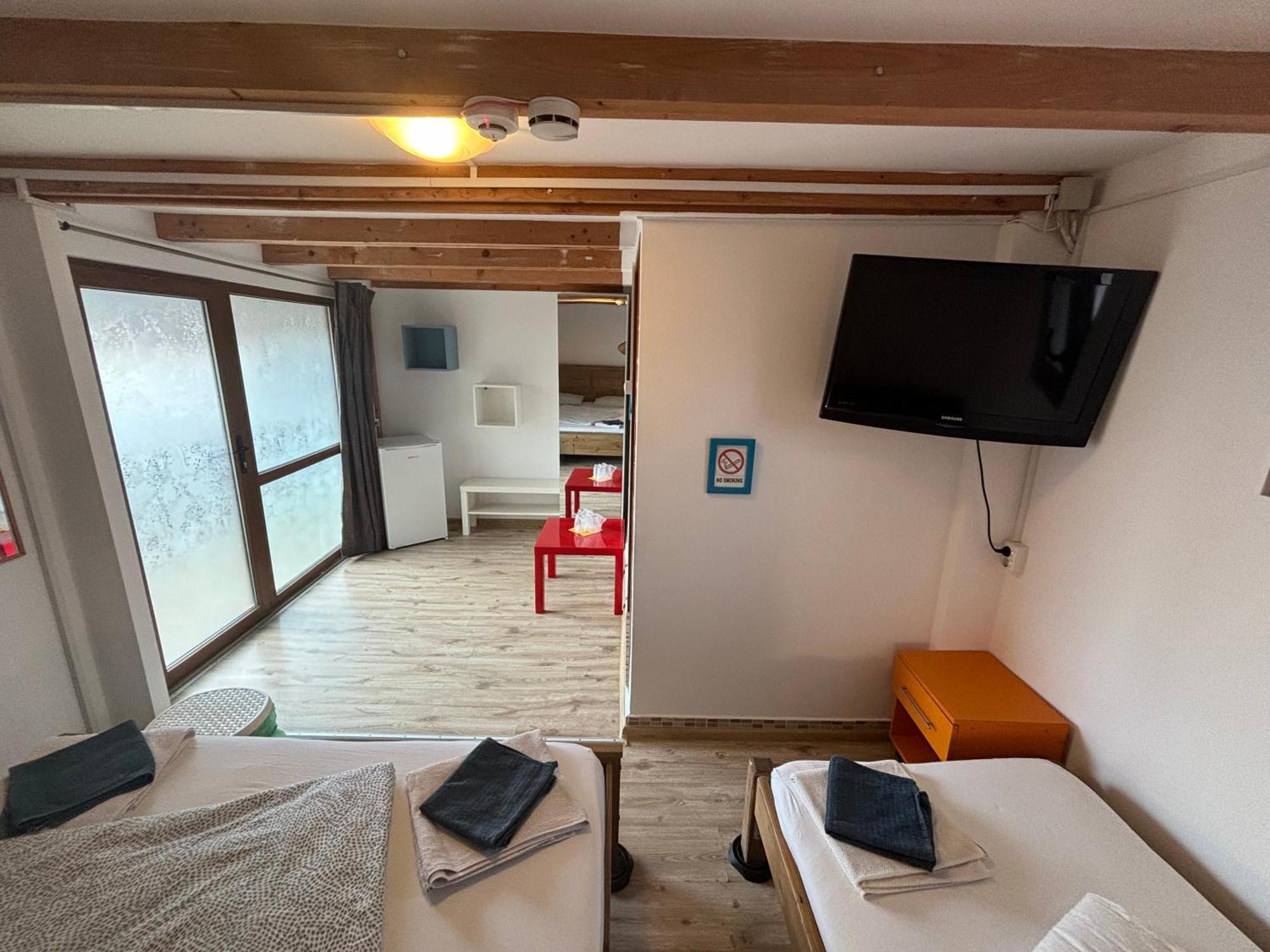Bazart Vama Veche Hostel Екстериор снимка