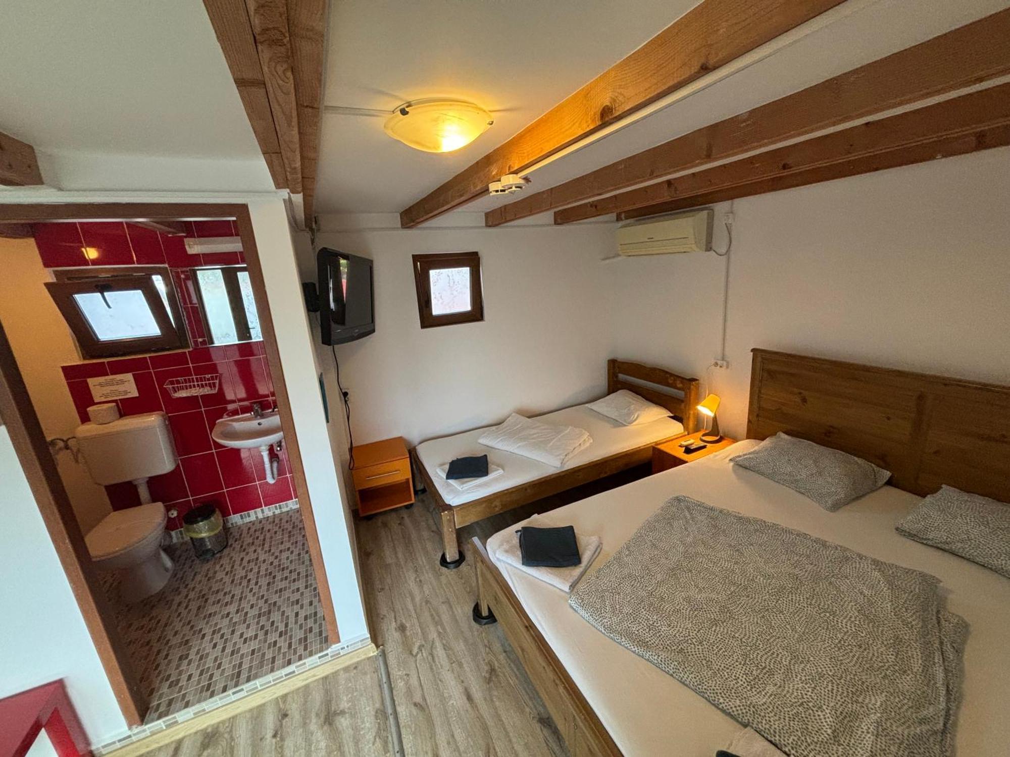 Bazart Vama Veche Hostel Екстериор снимка